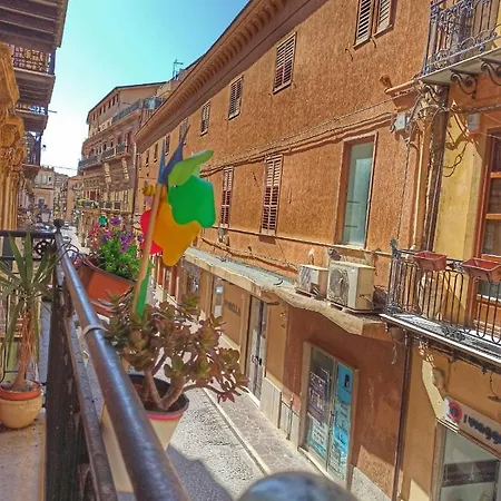 Bed & Breakfast Hello World