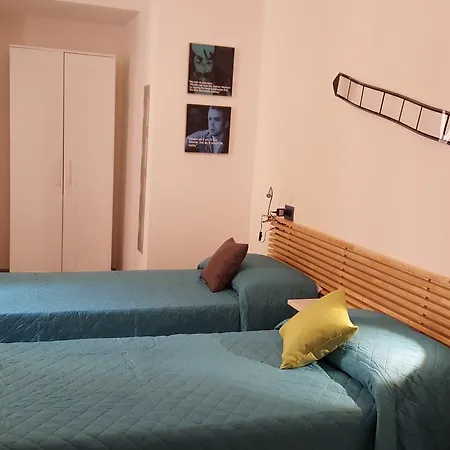 Panzió Hello World 3*