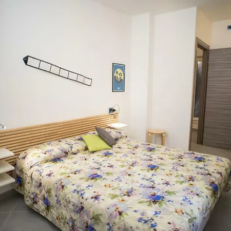 Hello World Bed & Breakfast 3*